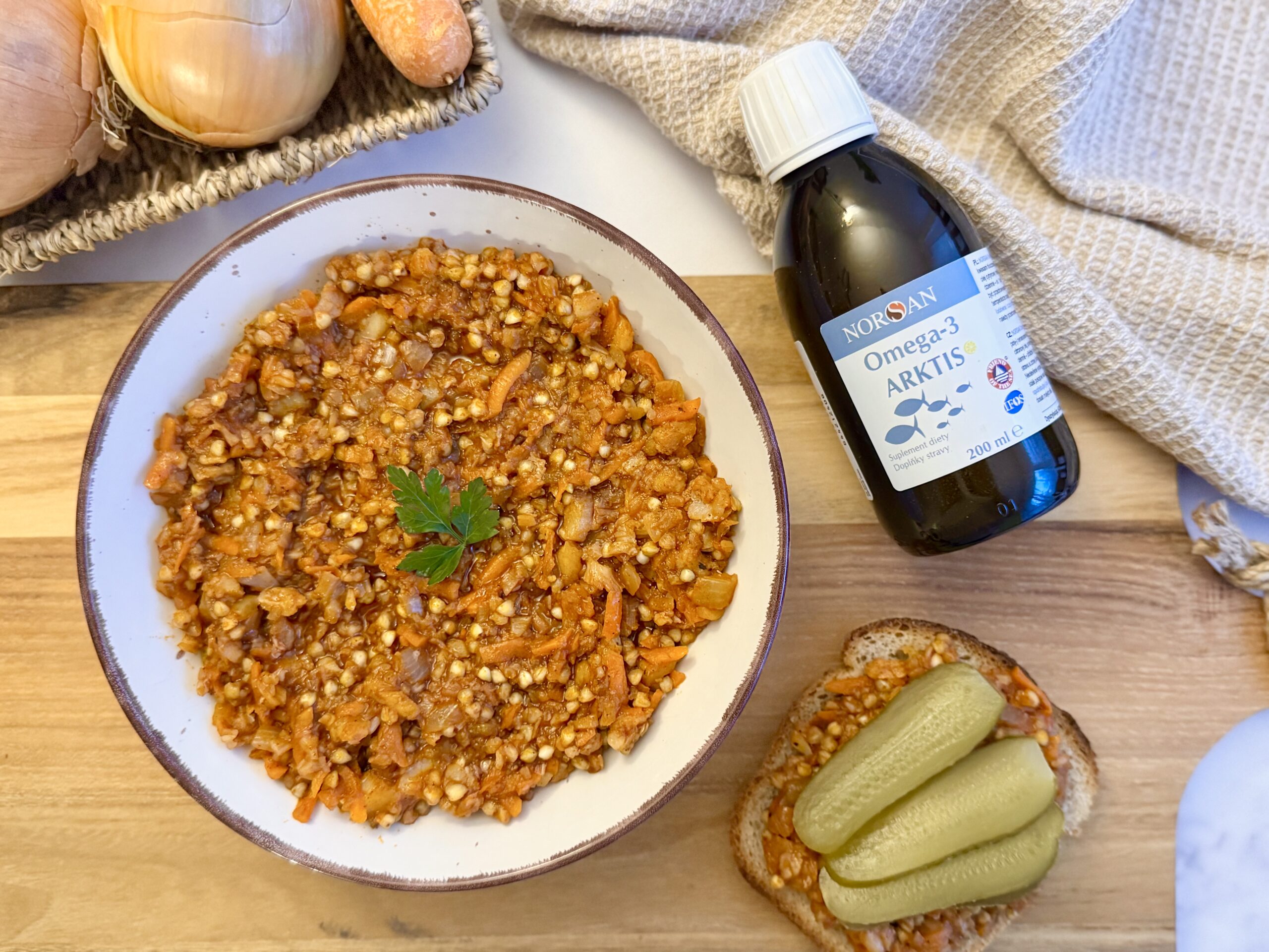 Paprykarz z dorsza, białej kaszy gryczanej i omega-3